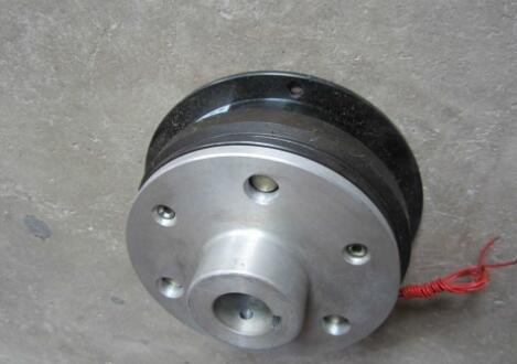 �ϷʿƝ��Cе�O�����޹�˾���{��늴��Ƅ�����ע����Щ���}��