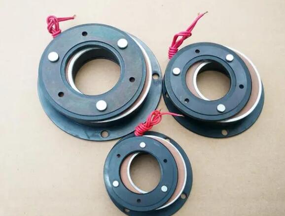 �����C�ϑ��Æ����x�����ă���