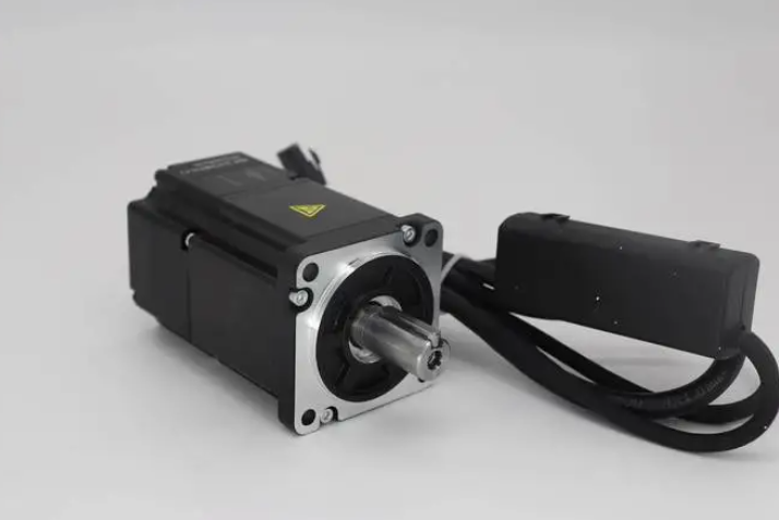 �Ϸ��ŷ�늙C(j��)�Ƅ�(d��ng)�������c(di��n)���x���������